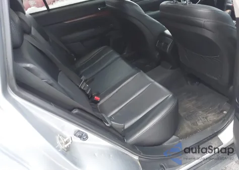 2014 Subaru Outback 2.5I Limited z USA, uszkodzony, nr VIN 4S4BRBLC0E3279547